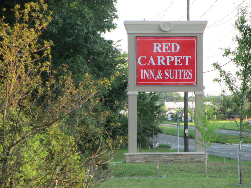 Red Carpet Inn And Suites Monmouth Junction Экстерьер фото