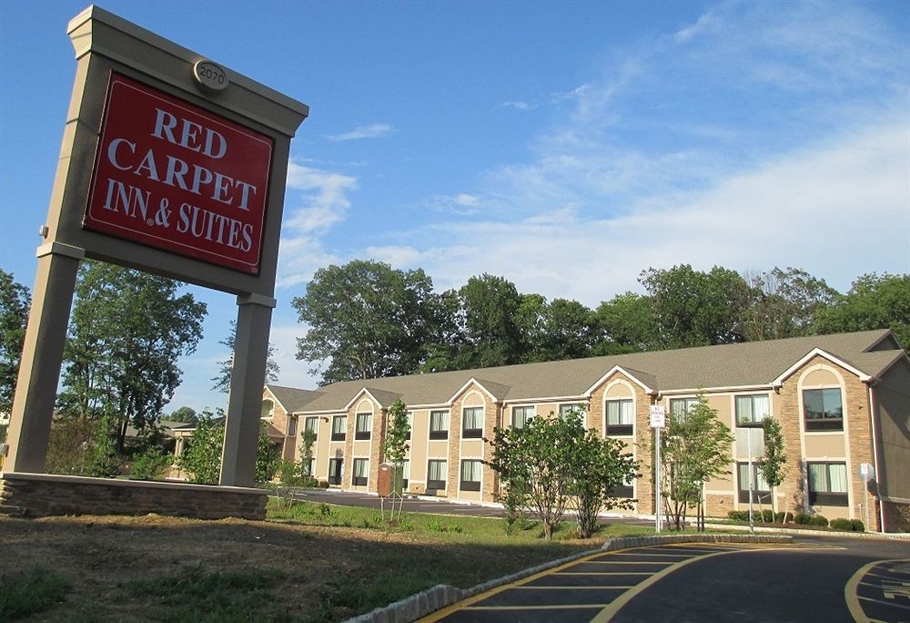 Red Carpet Inn And Suites Monmouth Junction Экстерьер фото